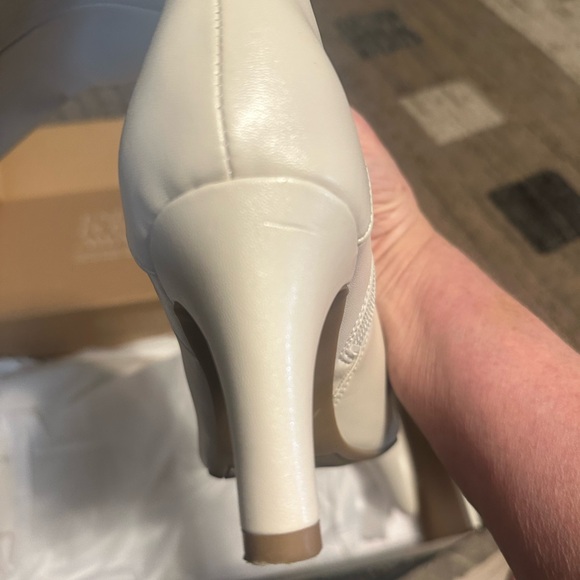 Lifestride Tall boots. Size 10. 3” heel. Almond toe. In a bone color. Worn once. - Picture 3 of 7